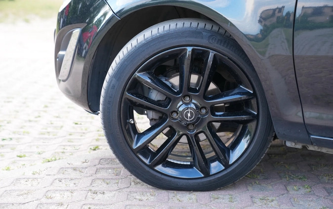 Opel Corsa cena 15498 przebieg: 205500, rok produkcji 2012 z Konin małe 277